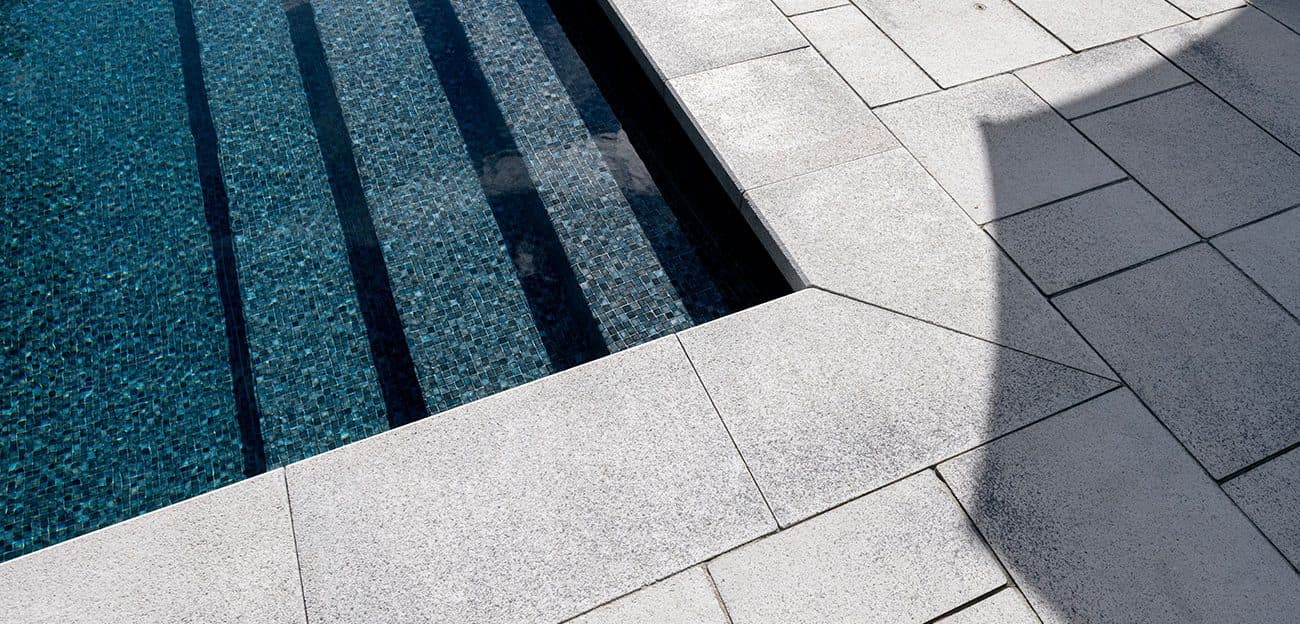 Umbriano pool deck grenada white