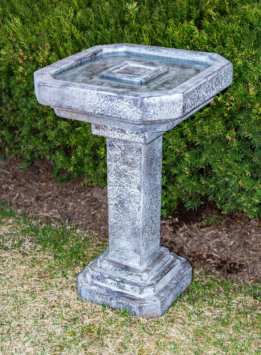 Henri Studio birdbath 2449
