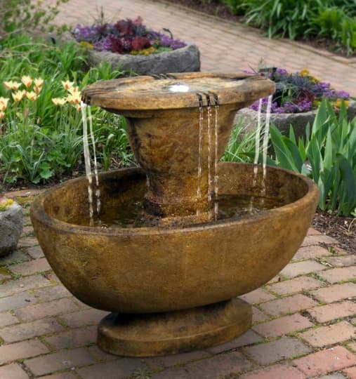 Henri Studio fountain 5701F left